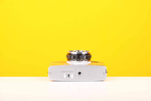 Load image into Gallery viewer, Olympus Trip 35 35mm Film Camera with Zuiko 40mm f2.8 Lens in Yellow
