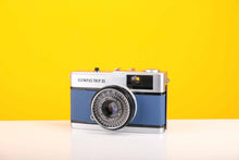 Load image into Gallery viewer, Olympus Trip 35 Vintage 35mm Film Camera with Zuiko 40mm f2.8 Lens Blue

