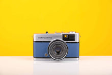 Load image into Gallery viewer, Olympus Trip 35 Vintage 35mm Film Camera with Zuiko 40mm f2.8 Lens Blue
