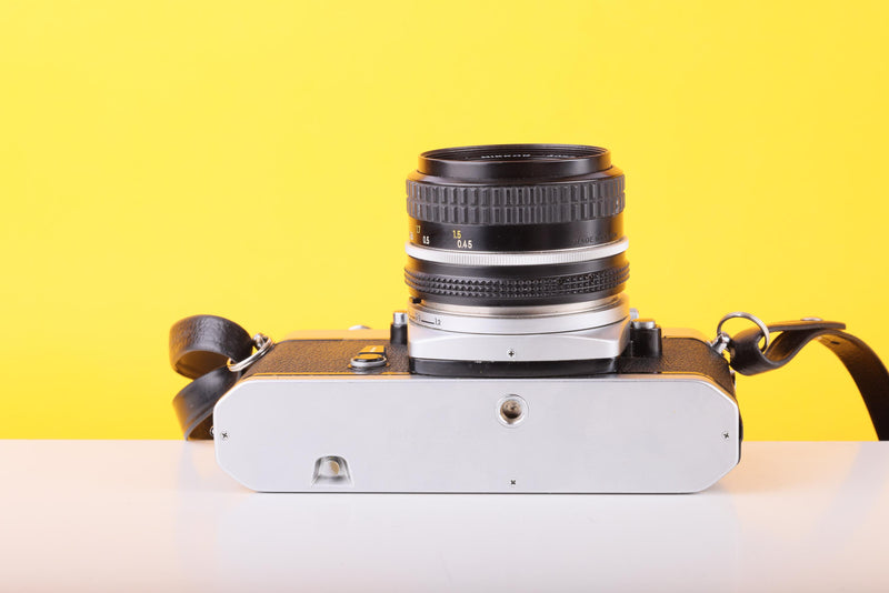 Nikkormat EL 35mm SLR Film Camera with Nikon Nikkor 50mm f/1.8 Lens