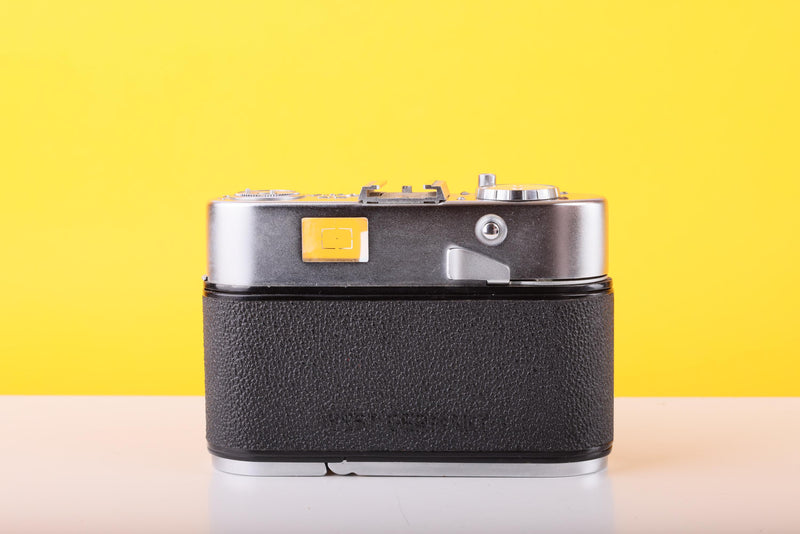 Voigtlander Vito BL 35mm Film Camera with Color-Skopar 50mm f/2.8 Lens