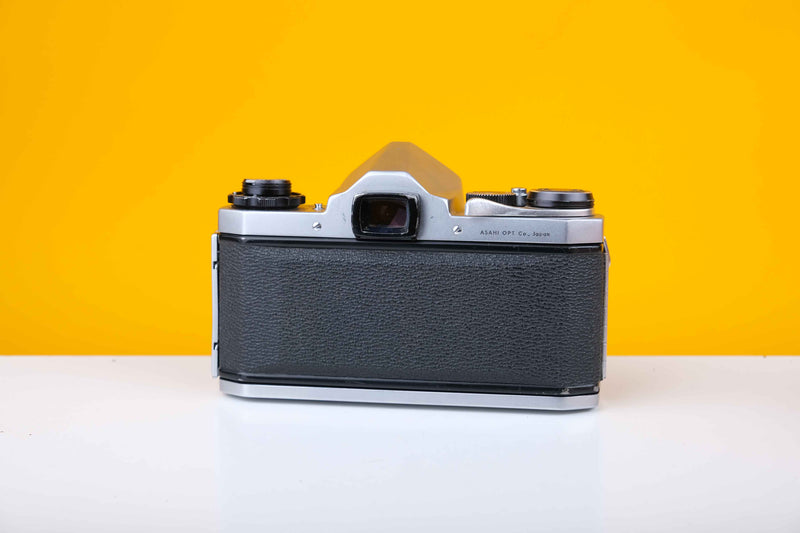 Pentax SV 35mm Film Camera with Pentax Super-Takumar f/1.8 55mm Lens