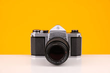 Load image into Gallery viewer, Pentax S1a 35mm Film Camera with Carl Zeiss 135mm f/3.5 Lens
