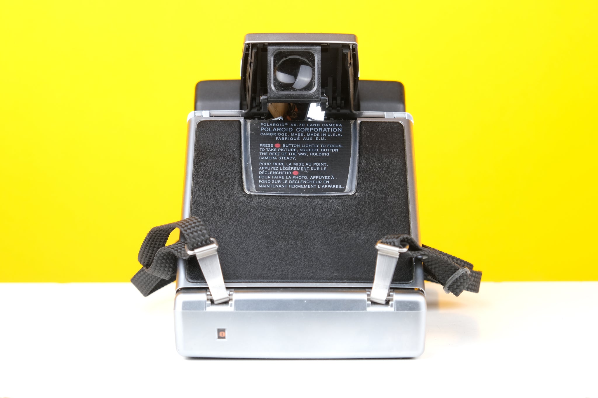 POLAROID ポラロイド SX-70 LAND CAMERA SONAR Amazon.com : Polaroid SX-70 Land Camera Sonar OneStep
