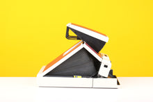 Load image into Gallery viewer, Polaroid SX-70 Land Camera Model 2 in Red Boxed
