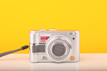 Load image into Gallery viewer, Panasonic Lumix DMC-LZ3 Digital Camera

