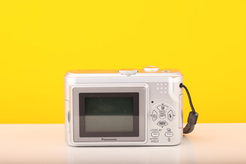 Panasonic Lumix DMC-LZ3 Digital Camera