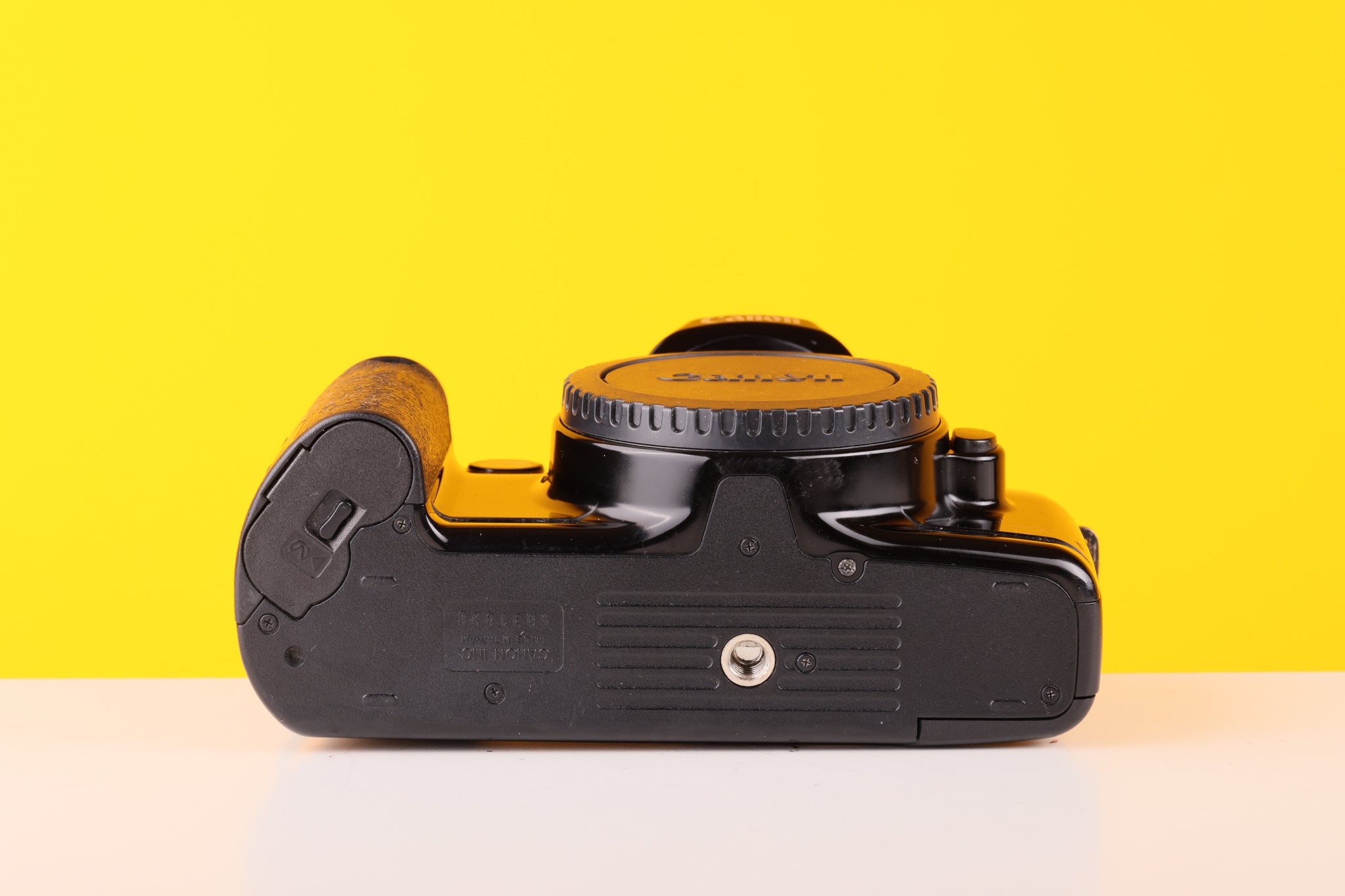 Canon EOS 500 35mm Film Camera Body – Vintage Camera Hut