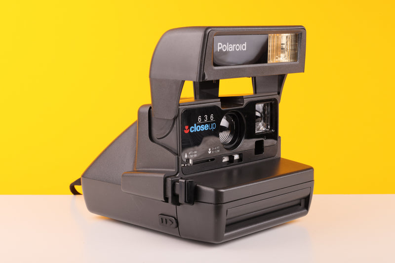 Polaroid 636 CloseUP Instant Film Camera