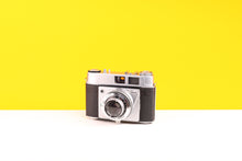 Load image into Gallery viewer, Kodak Retinette Type 022 35mm Viewfinder Film Camera
