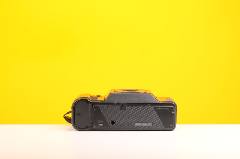Ricoh TF-900 35mm Point and Shoot Film Camera Point and Shoot