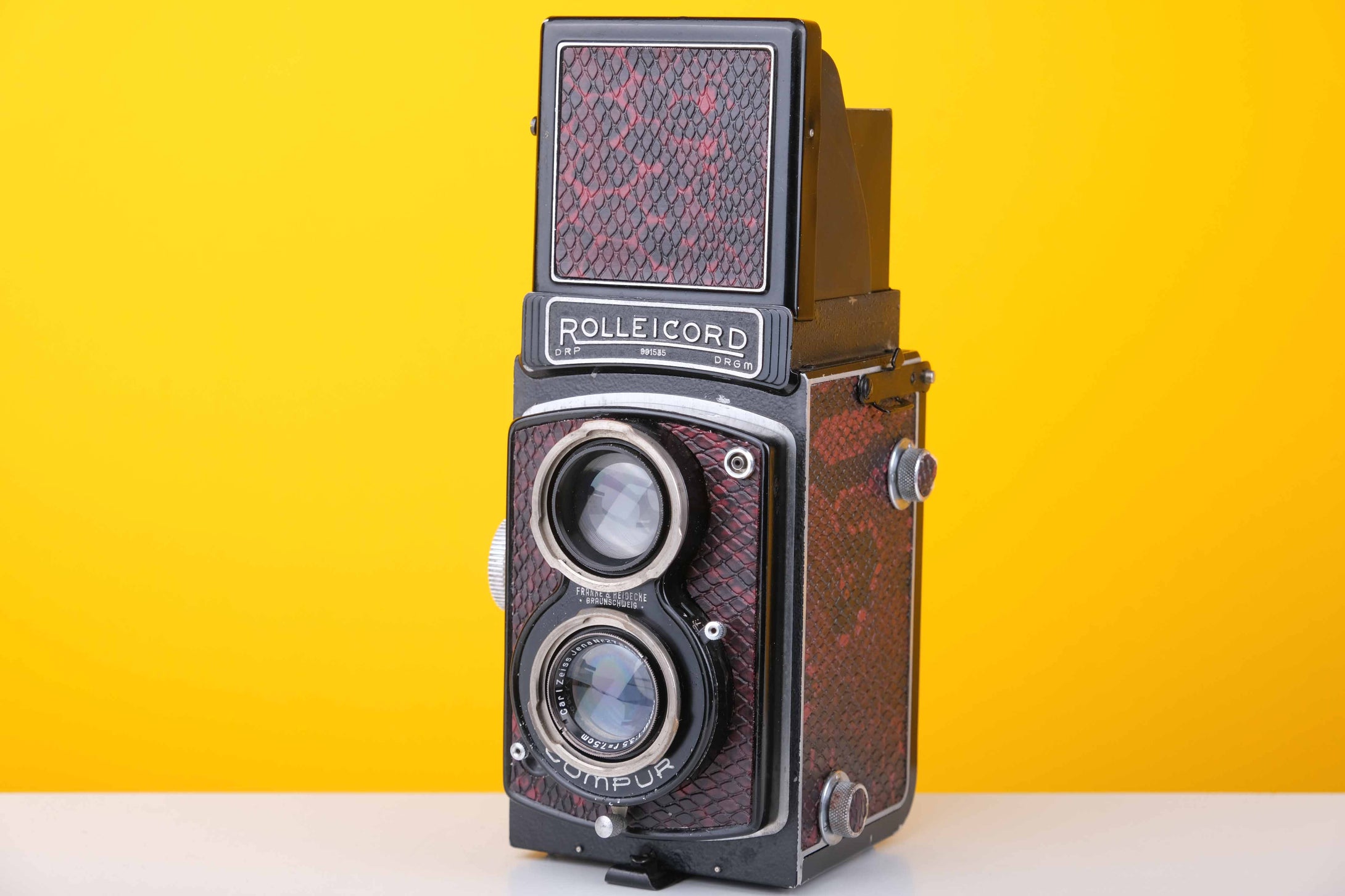 Rolleicord IIc 120 Medium Format Film Camera in Faux Snake Skin