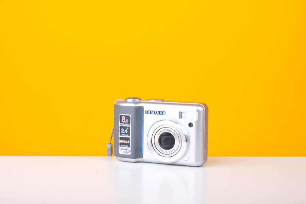 Samsung Digimax S800 Digital Camera