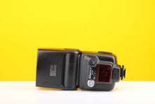 Load image into Gallery viewer, Nikon Speedlight SB-26 Flash Boxed
