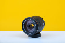 Load image into Gallery viewer, Sigma Compact Hyperzoom 28-200mm f3.5 - 5.6 Macro Zoom Lens For Nikon
