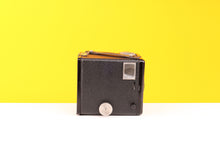 Load image into Gallery viewer, Six-20 &#39;Brownie&#39; C by Kodak 620 Film Camera
