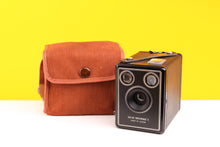 Load image into Gallery viewer, Six-20 &#39;Brownie&#39; C by Kodak 620 Film Camera
