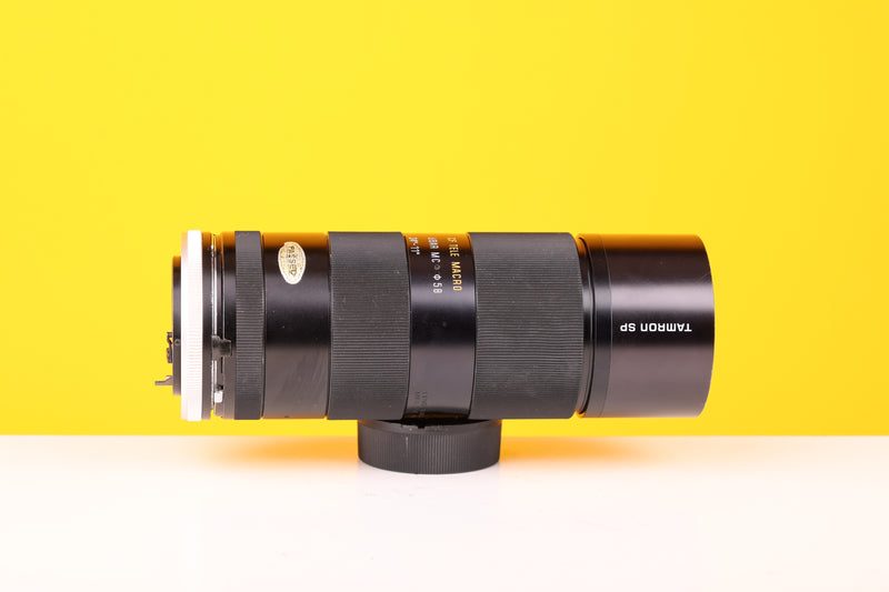 Tamron SP 70-210mm f3.5 Zoom Lens with Adaptall 2 Mount for Canon