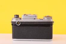 Load image into Gallery viewer, Kiev 4 Rangefinder 35mm Film Camera + Jupiter-8M 50mm f/2 Lens
