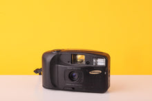 Load image into Gallery viewer, Samsung FF-222 35mm f/4.5 Focus Free Point and Shoot 35mm Film Camera
