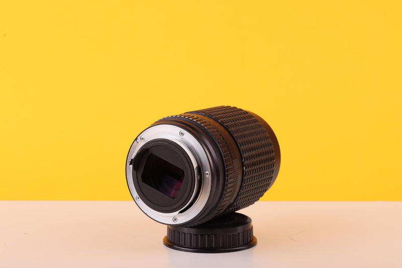 SMC Pentax 135mm f/2.5 Telephoto Lens PK Mount