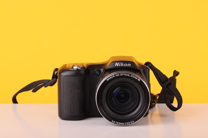 Nikon COOLPIX L610 16MP Digital Bridge Camera