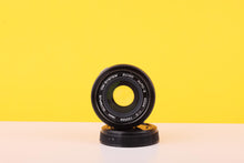 Load image into Gallery viewer, Olympus OM-System Zuiko Auto-S 40mm pancake f/2 Lens

