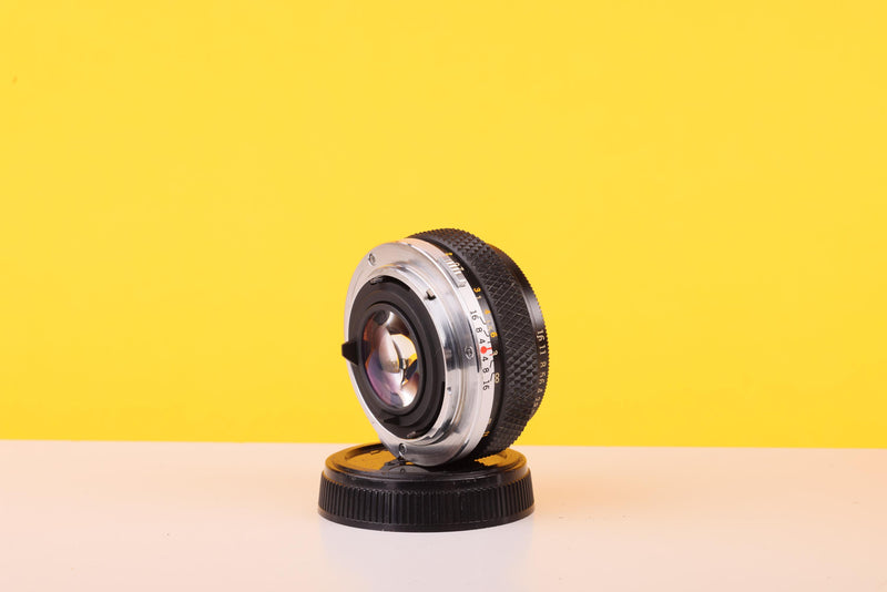 Olympus OM-System Zuiko Auto-S 40mm pancake f/2 Lens