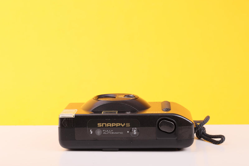 Canon Snappy S 35mm Point And Shoot Film Camera – 35mm f/4.5 Lens