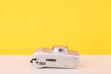 Load image into Gallery viewer, Konica Minolta Zoom 130c Date 38-130mm Lens 35mm Point and Shoot Film Camera
