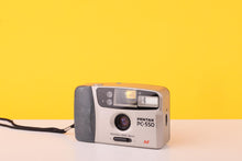 Load image into Gallery viewer, Pentax PC-550 AF 28mm f/3.5 Lens 35mm Point &amp; Shoot Film Camera
