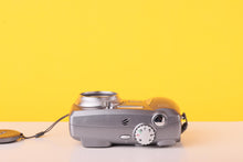 Load image into Gallery viewer, Kodak EasyShare DX4530 5MP Digital Compact Camera
