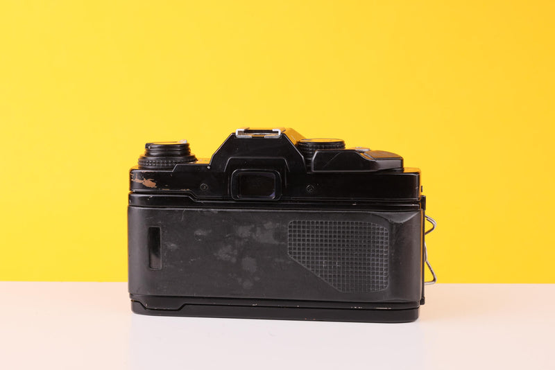Olympus OM40 Program 35mm SLR Film Camera with Cobra 28mm f/2.5 Lens