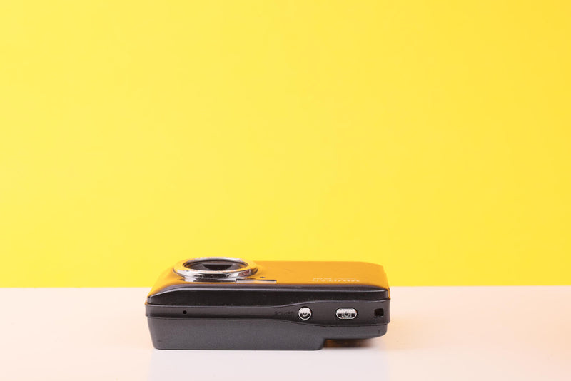 Vivitar ViviCam XX128 Digital Compact Camera