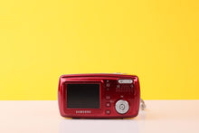 Load image into Gallery viewer, Samsung Digimax A402 4.0MP Digital Compact Camera
