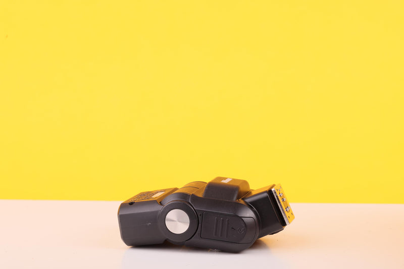 Nikon Speedlight SB-300 Flash