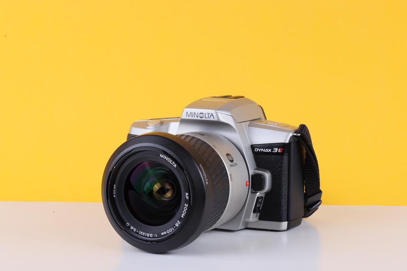 Minolta Dynax 3L 35mm Film Camera with Minolta 28-100mm f/3.5 - 5.6 Zoom Lens