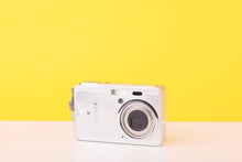 Load image into Gallery viewer, Pentax Optio S6 6MP Digital Compact Camera – 3x Optical Zoom
