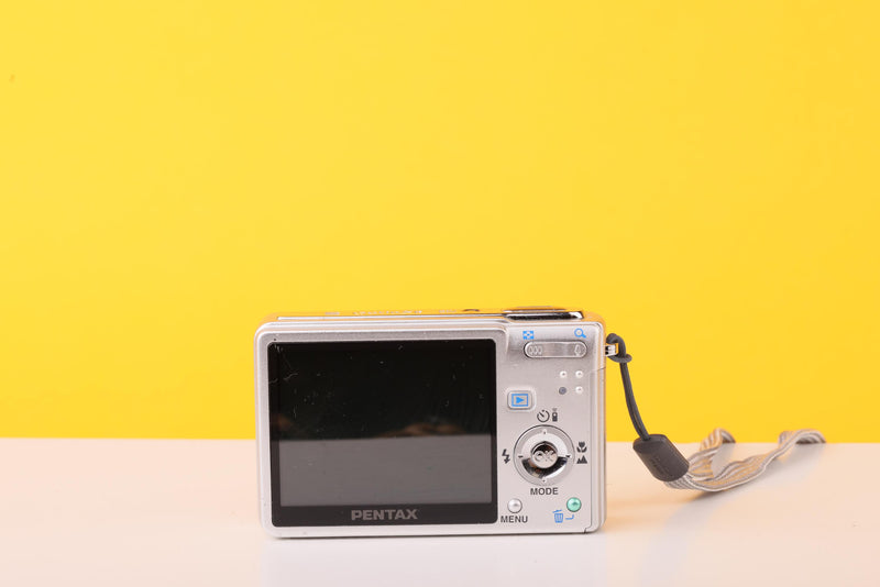 Pentax Optio S6 6MP Digital Compact Camera – 3x Optical Zoom
