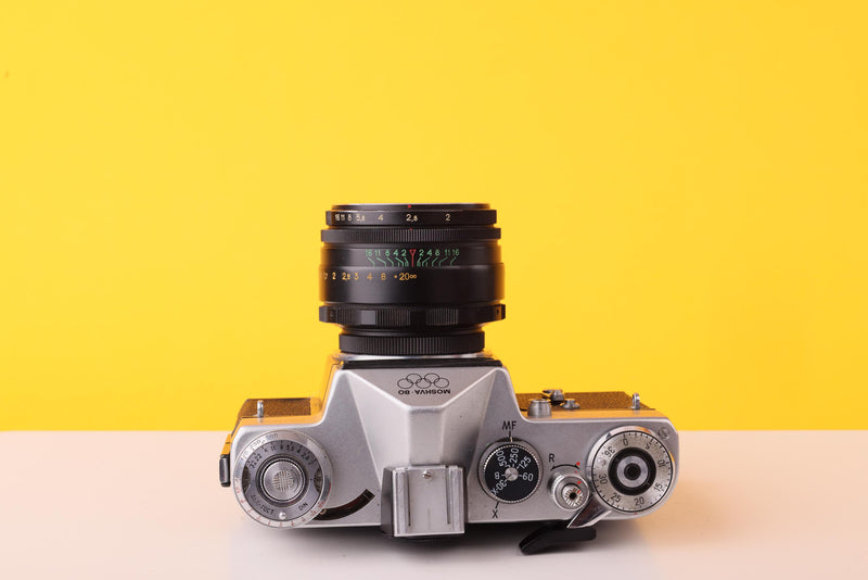 Zenit EM MOSHVA-80 35mm SLR Film Camera + Helios 44M 58mm f/2 Lens