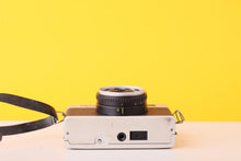 Load image into Gallery viewer, Ricoh 35 FM 35mm Film Camera Color Rikenon 40mm f/2.8 Lens
