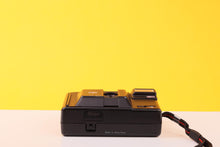 Load image into Gallery viewer, Halina 180 DX Sensor Flash 35mm Point And Shoot Film Camera
