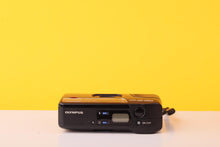 Load image into Gallery viewer, Olympus Trip AF Mini 35mm Point and Shoot Film Camera

