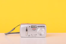 Load image into Gallery viewer, Olympus Camedia C-170 4MP Compact Digital Camera
