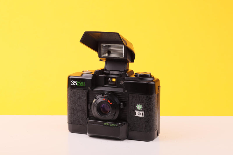 Hanimex 35 Micro Flash 35mm Point And Shoot Film Camera – 32mm f/2.8