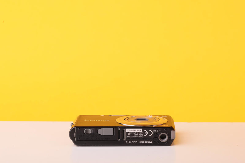 Panasonic Lumix DMC-FS16 14.1MP Digital Compact Camera – 4x Optical Zoom