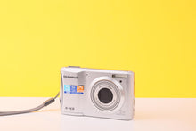 Load image into Gallery viewer, Olympus X-43 14MP Digital Compact Camera – 5x Optical Zoom
