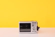 Load image into Gallery viewer, Nytech DC-7200 7.0MP Digital Camera 3x Optical Zoom
