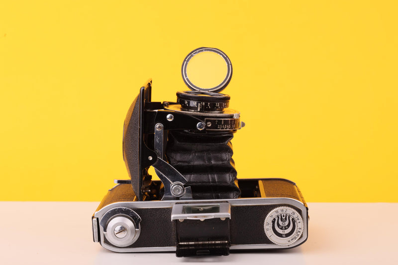 Voigtlander Bessa 66 120 Medium Format Folding Film Camera