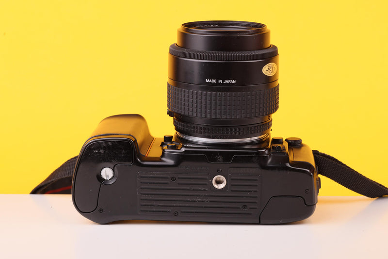 Nikon AF F-801 SLR 35mm Autofocus SLR + AF Nikkor 35–70mm Lens